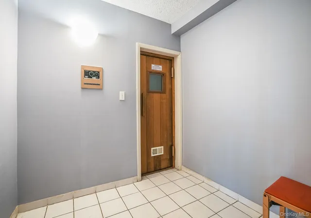 2nd image of 302 Church St, White Plains, NY 10603