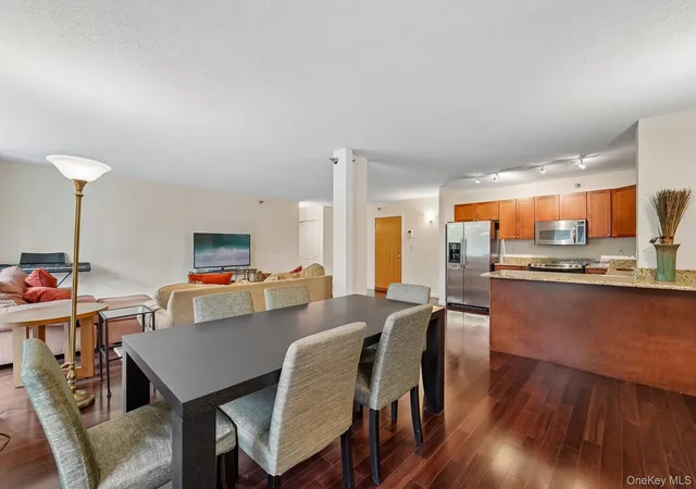 Homes for sale in White Plains, NY | 302 Church St #1C, White Plains, NY 10603 | MLS# 999824