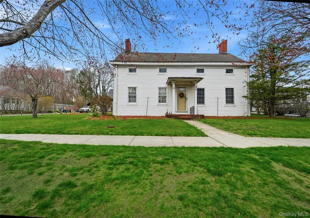2nd image of 727 Main St, Center Moriches, NY 11934 | MLS# 999856