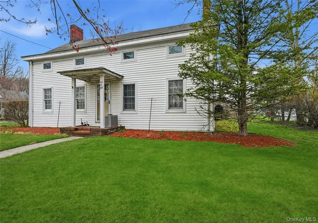 3rd image of 727 Main St, Center Moriches, NY 11934 | MLS# 999856