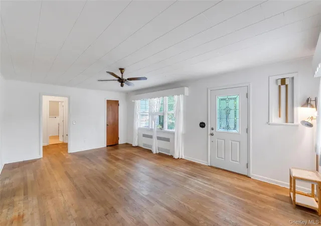 Homes for sale in Southampton, NY | 62 Squires Ave, Southampton, NY 11942 | MLS# 999857