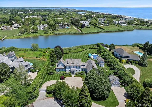 1st image of 155 Duck Pond Ln, Southampton, NY 11968 | MLS# 999864