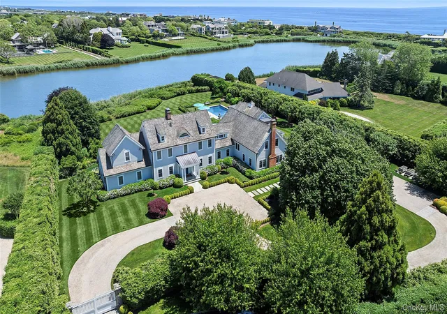 2nd image of 155 Duck Pond Ln, Southampton, NY 11968 | MLS# 999864