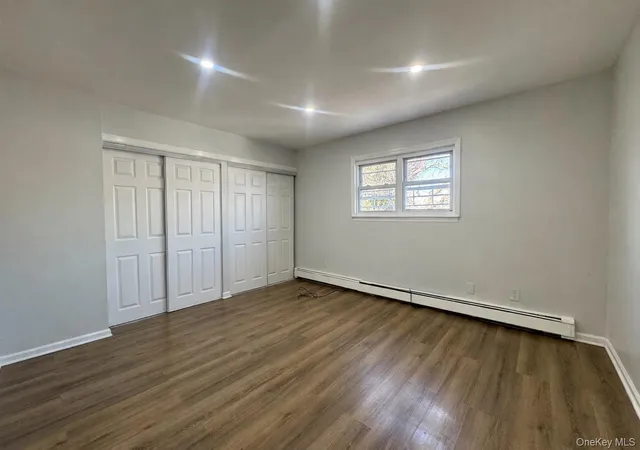 Photo 3 of House for sale at 1726 Plainview Ave, Far Rockaway, NY 11691 | MLS# 999878 | Listing updated on 2026-09-18