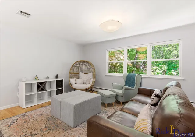 5th image of 223 Old Post Rd, Port Jefferson, NY 11777 | MLS# 999888