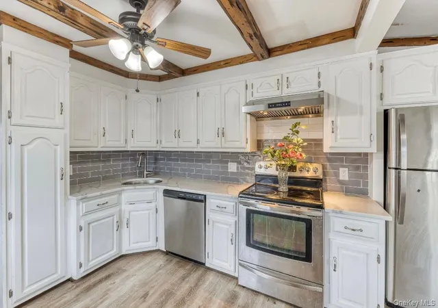 Photo 4 of Single family home for sale at 70 Sycamore Ln, Hempstead, NY 11756 | MLS# 999961 | Listing updated on 2026-08-16