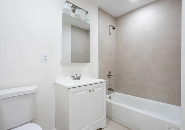Homes for sale in New York, NY | 33 Marc St, New York, NY 10314 | MLS# 999969