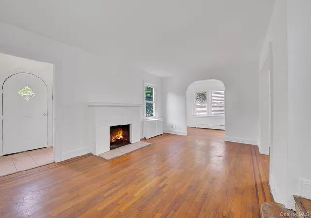 Photo 3 of Single family home for sale at 234 Sycamore St, Hempstead, NY 11552 | MLS# 999972 | Listing updated on 2026-10-03