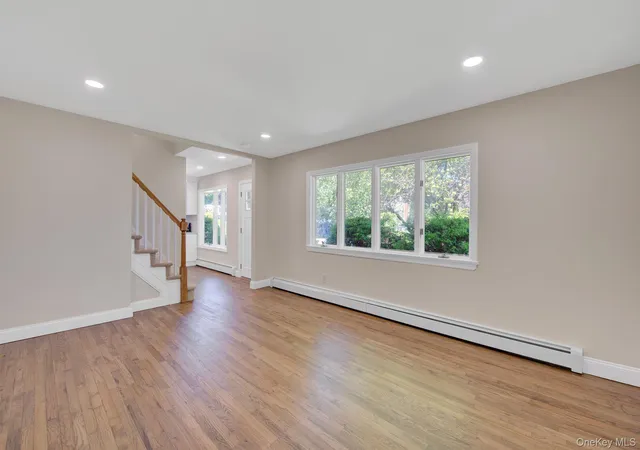 Photo 3 of Single family home for sale at 11 Parkwood Rd, North Hempstead, NY 11590 | MLS# 999978 | Listing updated on 2026-10-06