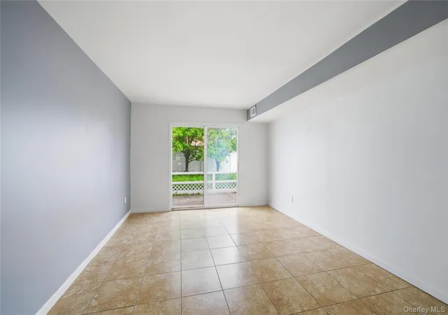 Photo 3 of Sale Pending at 160 19 88th Street, New York, NY 11414 | MLS# 999979 | Listing updated on 2026-07-31