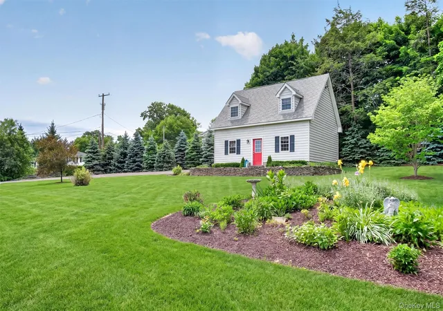 3rd image of 46 Ben Lomond Dr, Middletown, NY 10941 | MLS# 999983