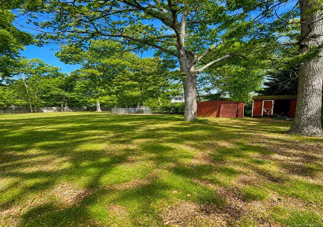 24th image of 43 Morris Ave, Patchogue, NY 11772 | MLS# 999985