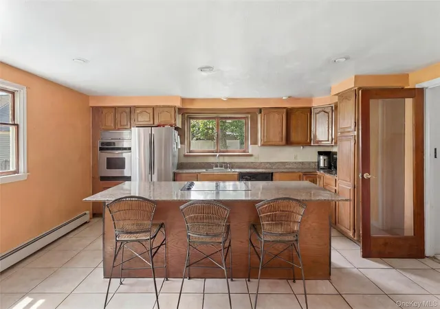 Homes for sale in Hempstead, NY | 650 Eagle Avenue, Hempstead, NY 11552 | MLS# 999986