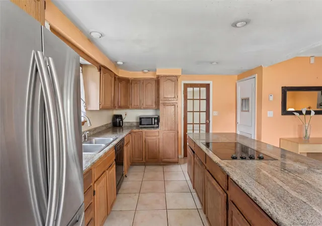 Homes for sale in Hempstead, NY | 650 Eagle Avenue, Hempstead, NY 11552 | MLS# 999986