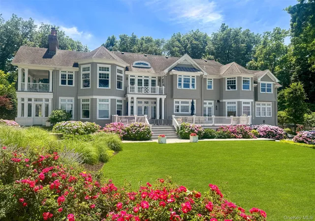 3rd image of 6 Pheasant Run, Smithtown, NY 11780 | MLS# 000034