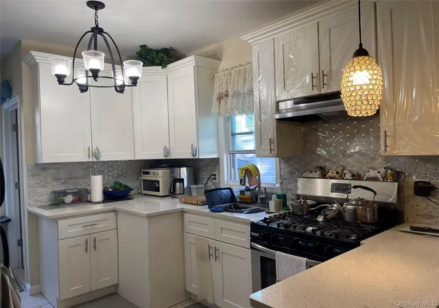 1st image of 10459 126th St, South Richmond Hill, NY 11419 | MLS# 000098