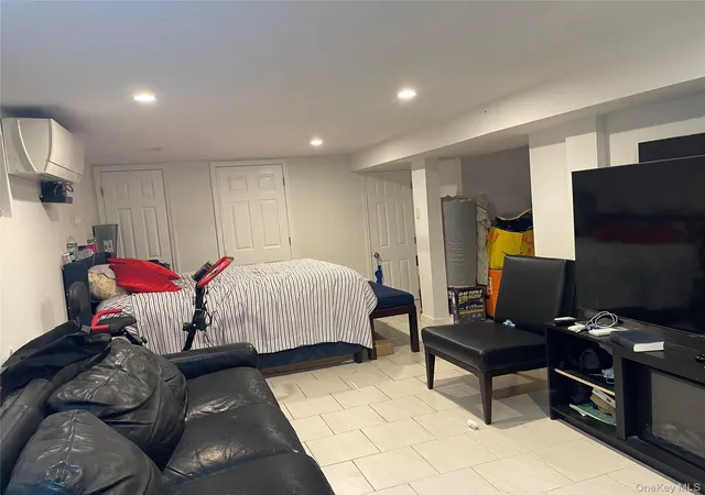 4th image of 10459 126Th St, South Richmond Hill, NY 11419 | MLS# 000098