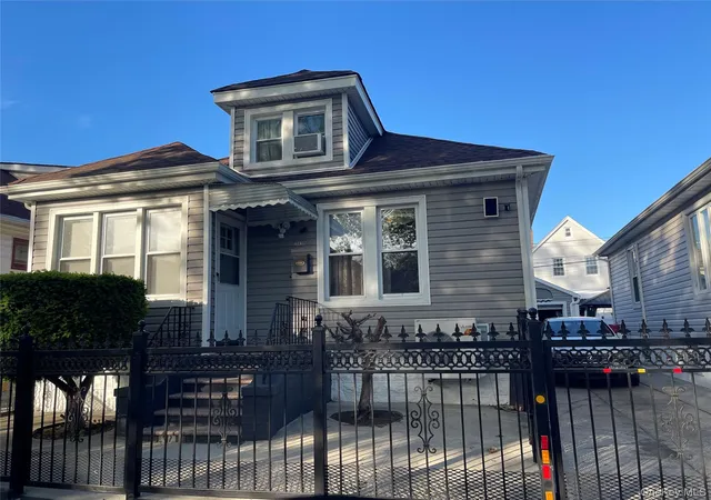 10th image of 10459 126th St, South Richmond Hill, NY 11419 | MLS# 000098