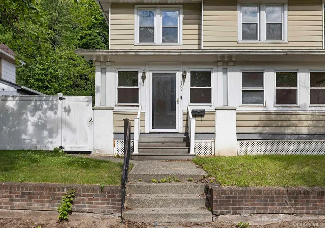 Homes for sale in Kingston, NY | 169 E Chester St, Kingston, NY 12401 | MLS# 000107