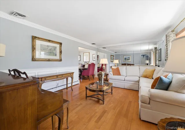 Photo 3 of Single family home for sale at 708 Lorentz St, Elmont, NY 11003 | MLS# 1000197 | Listing updated on 2026-08-29