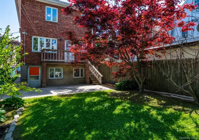 2nd image of 1515 Bantam Pl, Bronx, NY 10469 | MLS# 1000198