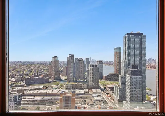 Photo 3 of Sale Pending at 4 74 48th Avenue #PH1H, Long Island City, NY 11109 | MLS# 1000269 | Listing updated on 2026-07-03
