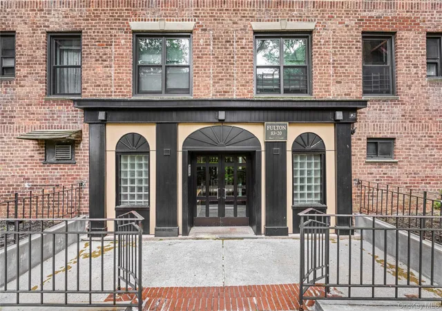 2nd image of 83-20 98th St, New York, NY 11421