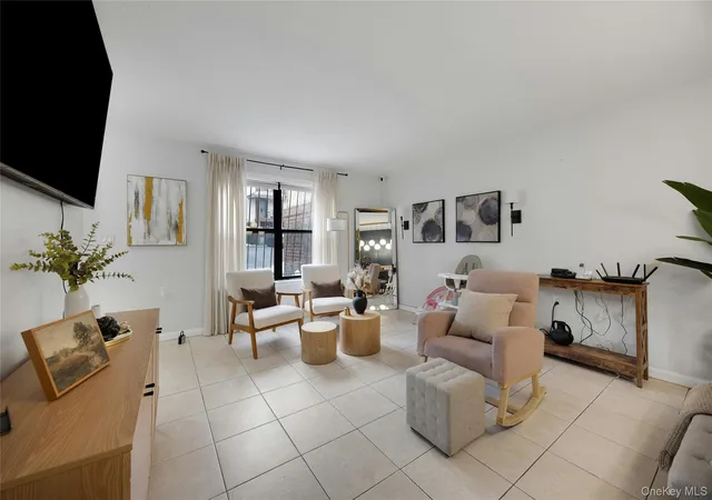 Photo 4 of Sale Pending at 920 Union Ave #A, Bronx, NY 10459 | MLS# 1000322 | Listing updated on 2026-06-17
