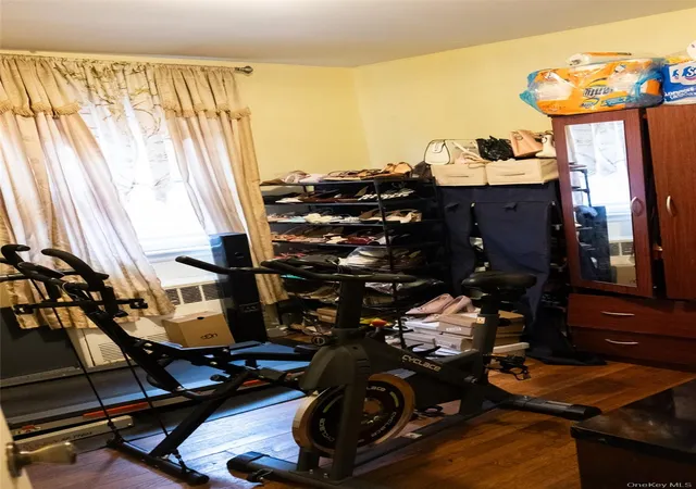 Photo 4 of Single family home for sale at 2061 E 60th Street, Brooklyn, NY 11234 | MLS# 1000345 | Listing updated on 2026-08-29