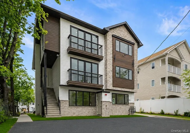 2nd image of 80 Twin Ave #301, Ramapo, NY 10977 | MLS# 1000346