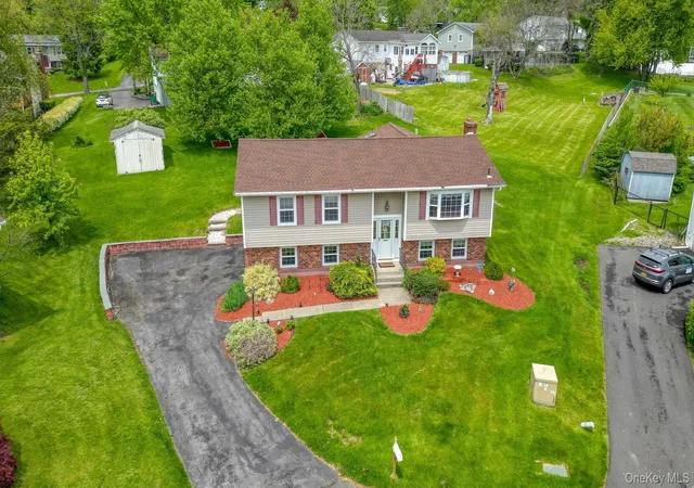 35th image of 11 Alden Ct, Fishkill, NY 12524 | MLS# 1000371