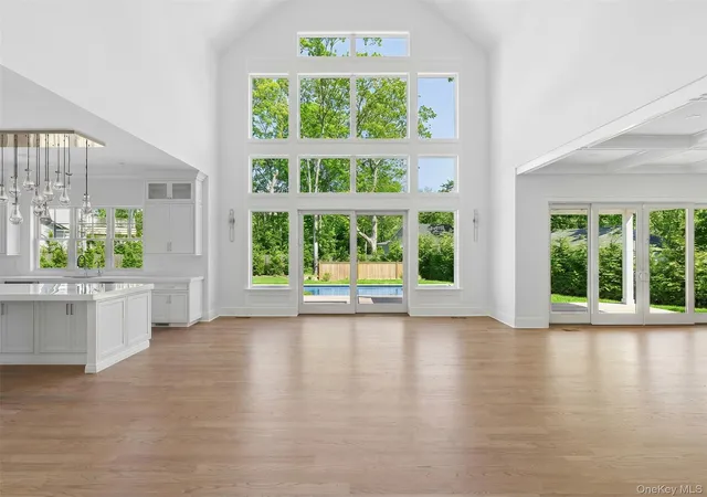Photo 2 of Single family home for sale at 78 Meeting House Rd, Southampton, NY 11978 | MLS# 1000400 | Listing updated on 2026-10-03