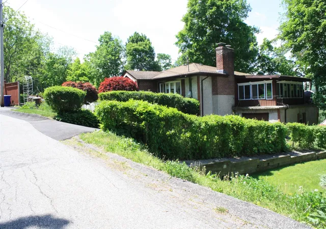 Homes for sale in Kent, NY | 37 Valhalla Rd, Kent, NY 10512 | MLS# 1000416