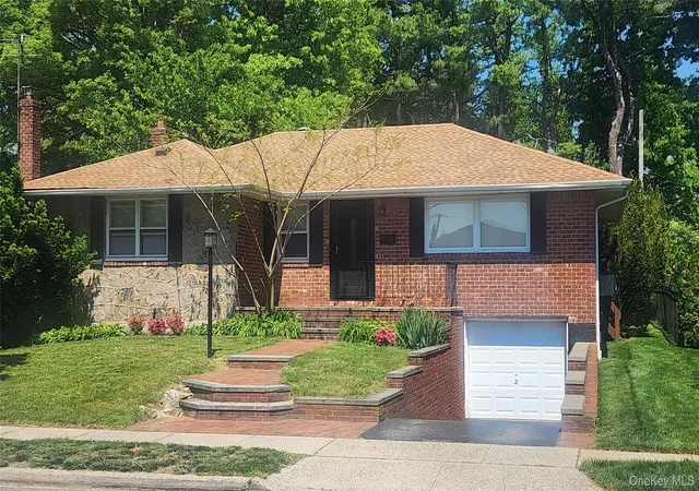Photo 1 of Sale Pending at 205 Halsey Ave, Jericho, NY 11753 | MLS# 1000443 | Listing updated on 2026-07-10