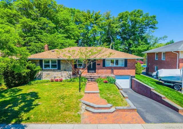 Photo 3 of Sale Pending at 205 Halsey Ave, Jericho, NY 11753 | MLS# 1000443 | Listing updated on 2026-07-10
