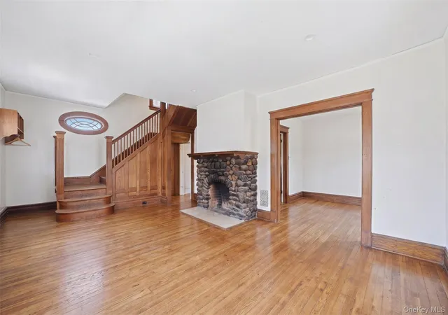3rd image of 35 Jackson St, New Rochelle, NY 10801 | MLS# 1000445