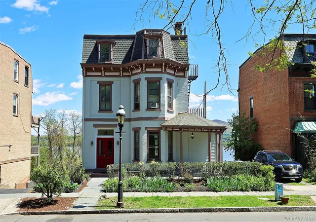 1st image of 170 Montgomery St, Newburgh (city), NY 12550 | MLS# 1000456