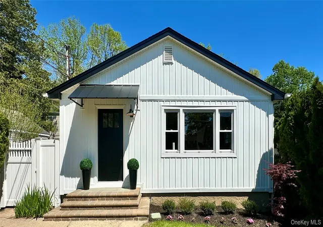 Single Family Residence at 47 Norwich St, Huntington Station, NY 11746 | MLS# 1000479 |  | Sold on 2026-09-19