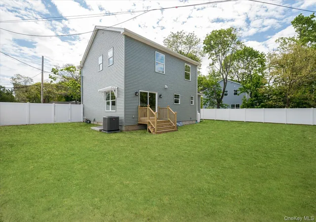 5th image of 158 Mount Vernon Avenue, Brookhaven, NY 11772 | MLS# 1000509