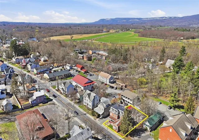 Photo 2 of Multi family home for sale at 39 N Chestnut St, New Paltz, NY 12561 | MLS# 1000543 | Listing updated on 2026-08-20