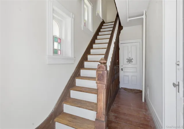Listing Photo 5 - Condo for sale in building located at 39 N Chestnut St, New Paltz, NY 12561