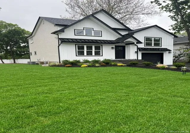 1st image of 1064 Barbara Ct, Hempstead, NY 11710 | MLS# 1000595