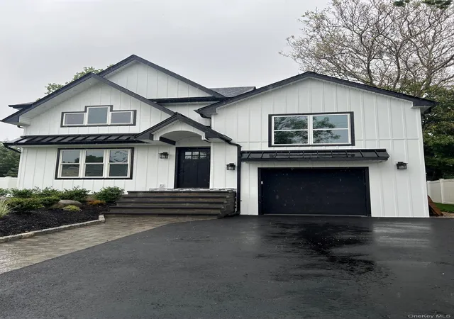 2nd image of 1064 Barbara Ct, Hempstead, NY 11710 | MLS# 1000595