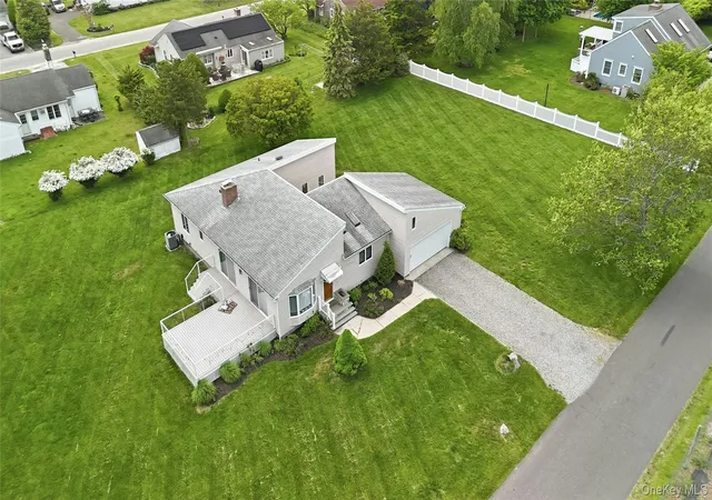 27th image of 930 Cedar Ln, East Marion, NY 11939 | MLS# 1000646