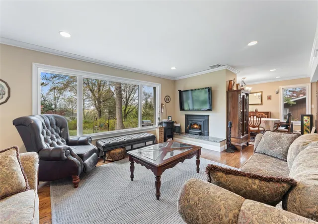 Homes for sale in Ossining, NY | 8 Riverview Farm Rd, Ossining, NY 10562 | MLS# 1000674