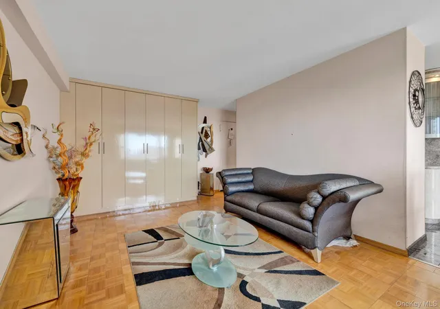 4th image of 2942 W 5Th St, New York, NY 11224