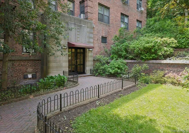 Photo 4 of House for sale at 3015 Riverdale Ave #5B, New York, NY 10463 | MLS# 1000741 | Listing updated on 2026-10-06