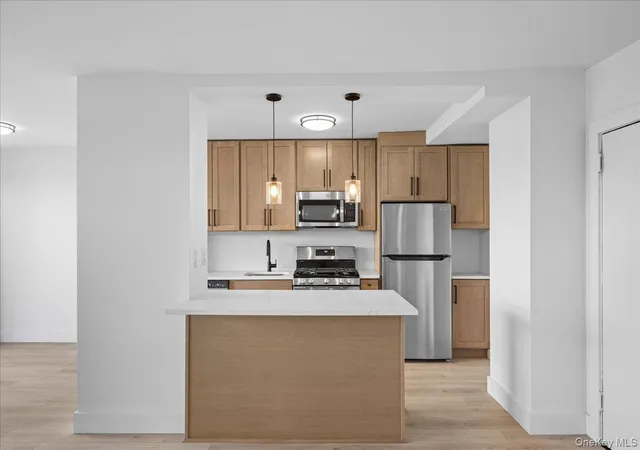 5th image of 875 Morrison Ave #8L, New York, NY 10473 | MLS# 1000771