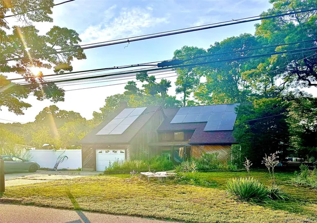 Photo 2 of Sale Pending at 59 Prince St, Brookhaven, NY 11772 | MLS# 1000778 | Listing updated on 2026-09-12