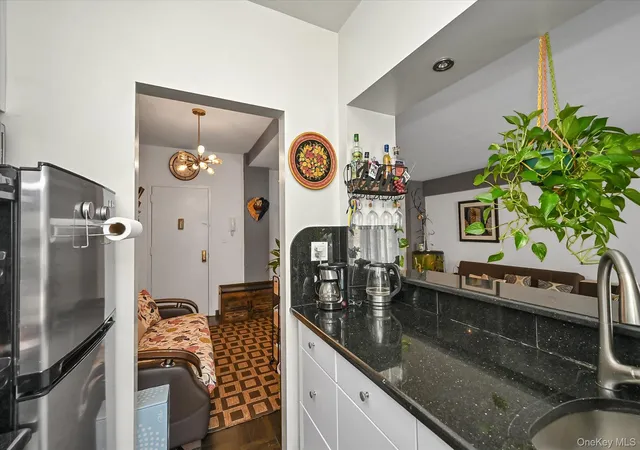 5th image of 98-25 64Th Rd #5E, Rego Park, NY 11374 | MLS# 1000783